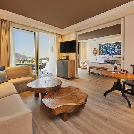 Отель Dreams Jardin Tropical &